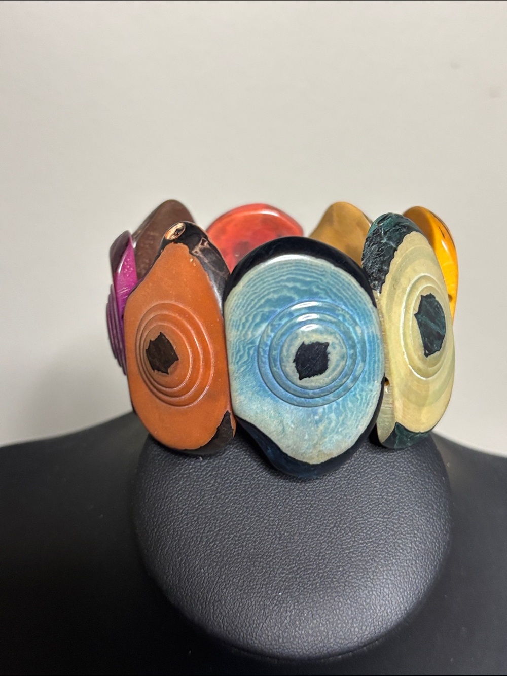 Multi-Color Resin Disc Stretch Statement Bracelet Colorful- Women Jewelry